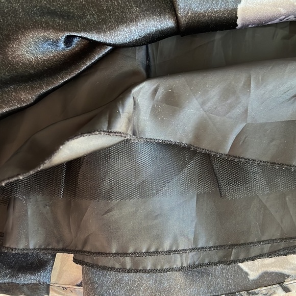 Sequin Hearts Sz 1 Black Floral Formal 2 Piece Dress. - Picture 15 of 16